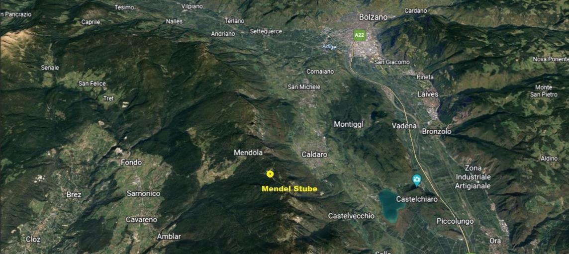 卡瓦雷诺 Mendel Stube酒店 外观 照片